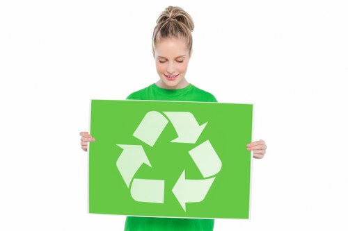 Office and retail commercial waste sorting in London